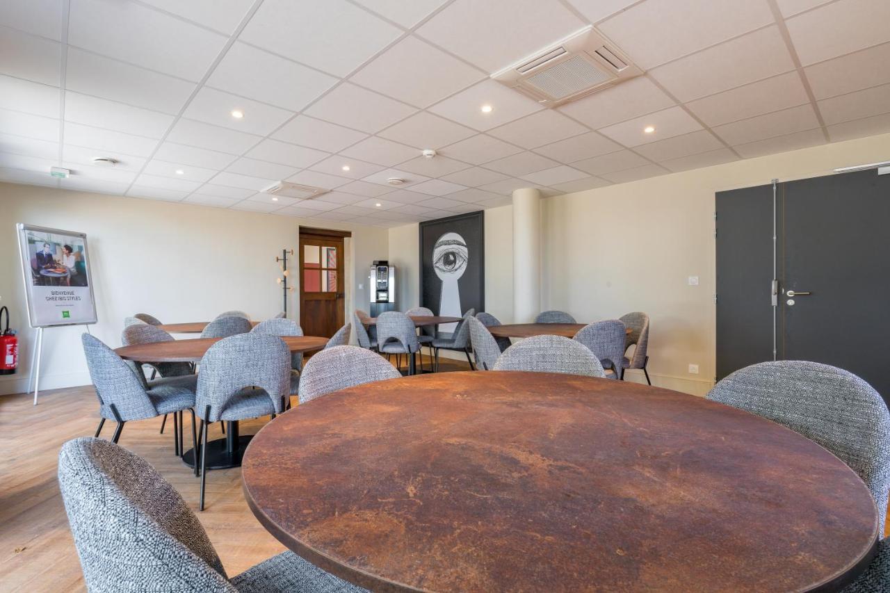 Отель Ibis Styles Dijon Sud Domaine De Beauregard 21600 Лонвик Экстерьер фото