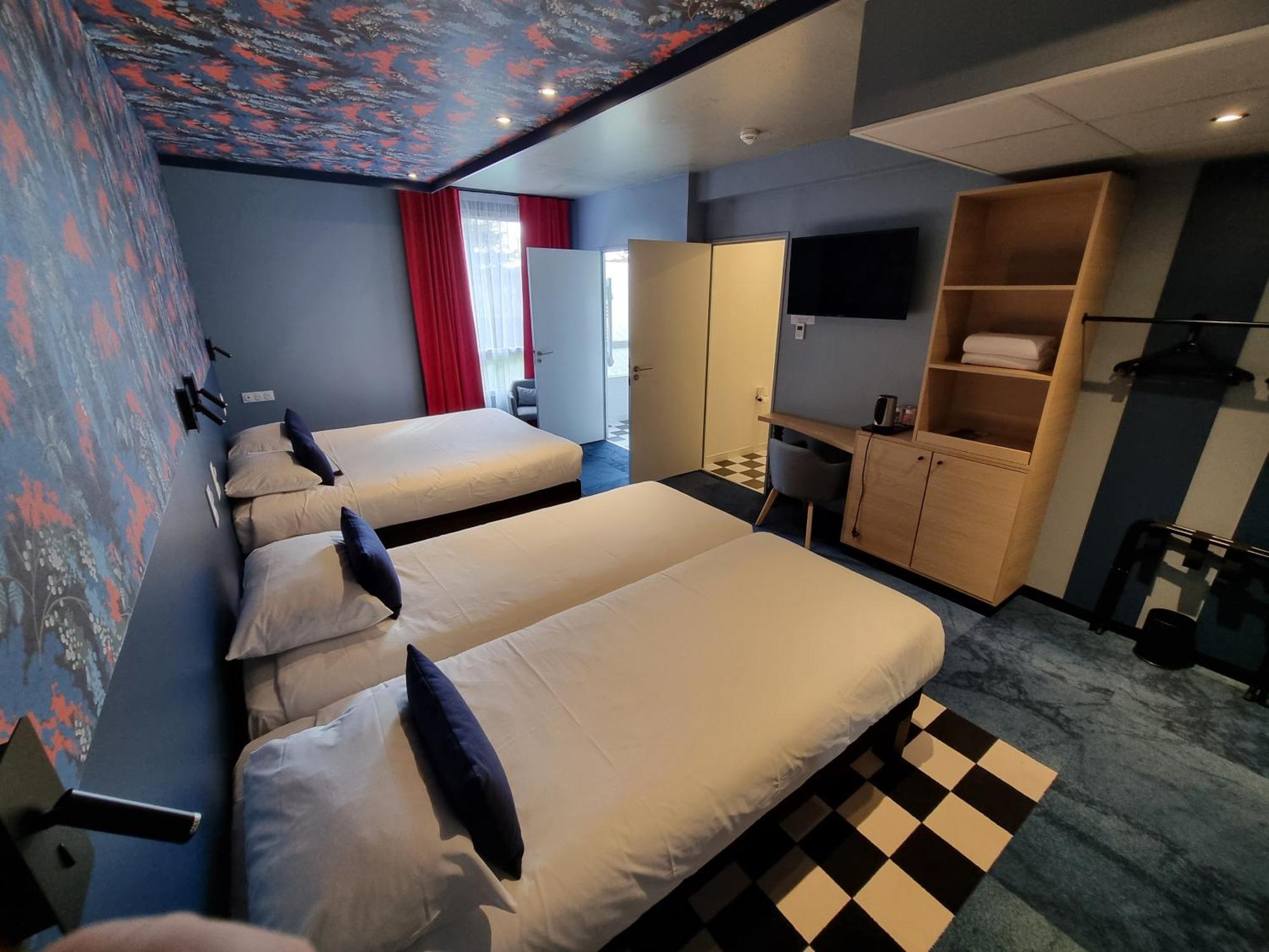 Отель Ibis Styles Dijon Sud Domaine De Beauregard 21600 Лонвик Экстерьер фото
