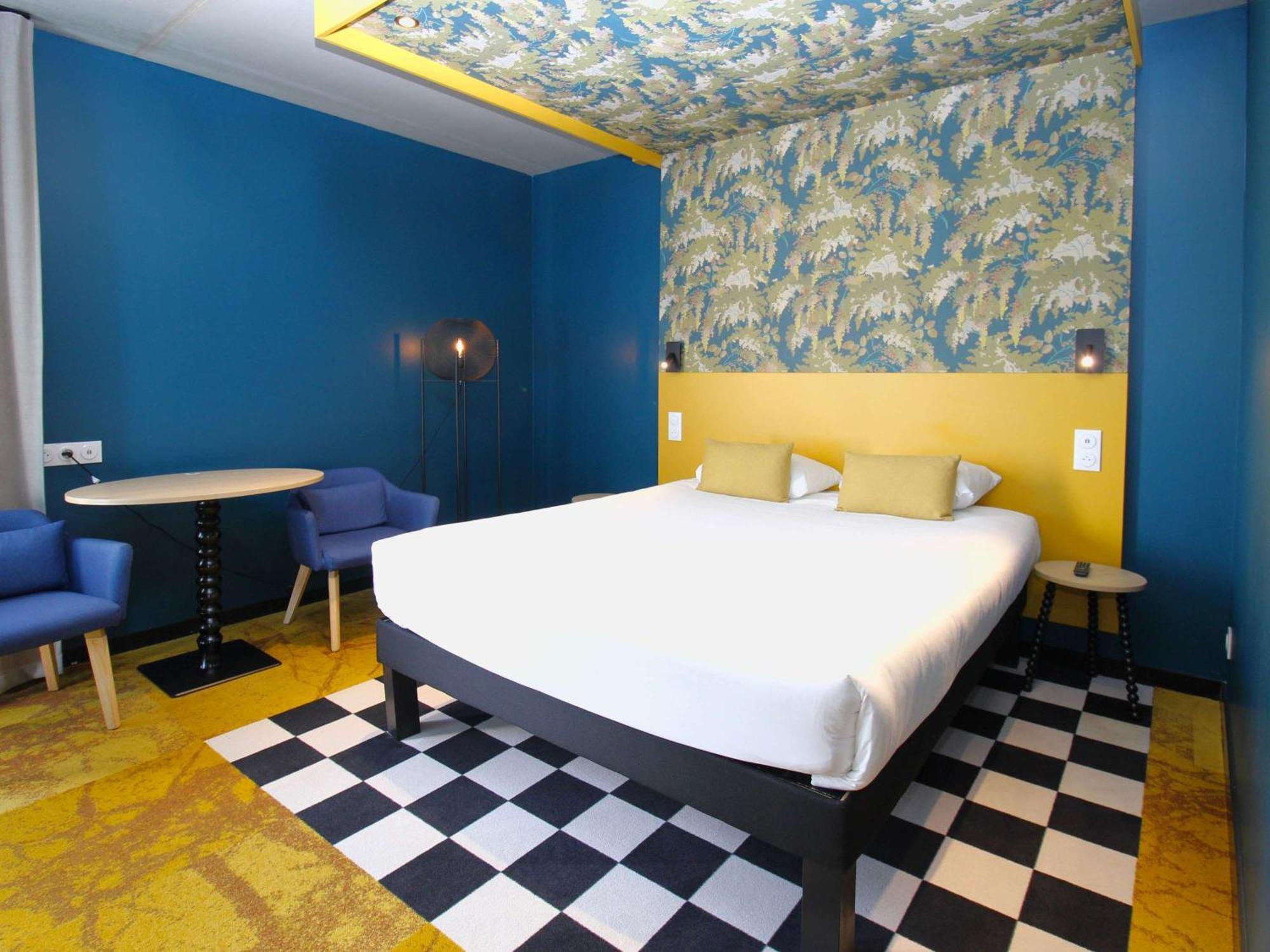 Отель Ibis Styles Dijon Sud Domaine De Beauregard 21600 Лонвик Экстерьер фото